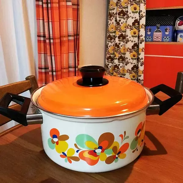 「現代だからこそハマりそう♡昭和レトロなキッチンインテリア＆アイテム」の画像