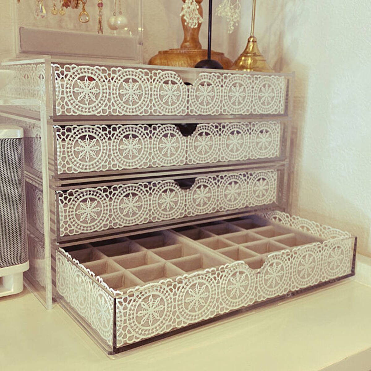 シンプルだから使い方も無限大 無印良品の引出し付きアクリルケース活用法 21年3月7日 エキサイトニュース 3 4