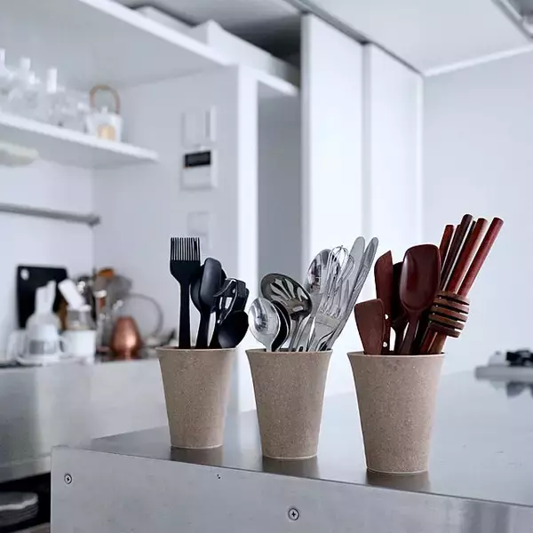 「こんなに使いやすいんだ！カトラリーの「立てる」収納術」の画像