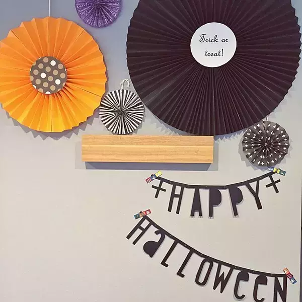 「100均アイテムで楽しむ☆ハロウィンのデコレーションアイデア」の画像