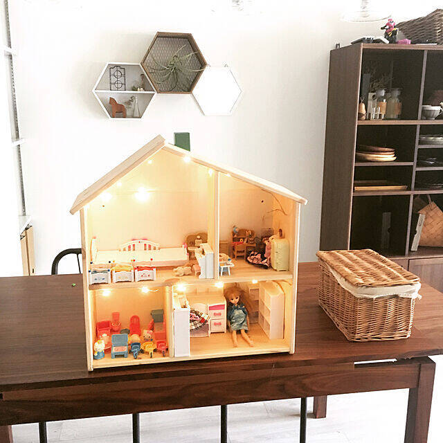 大人も子どももキュンとするナチュラルデザイン♡IKEAのドールハウス