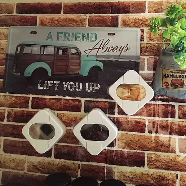 「スッキリ並べてワクワクキッチンを実現♡使えるセリアの調味料入れ」の画像