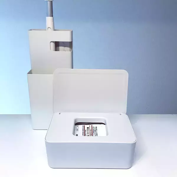 「使いやすさバージョンアップ！フローリングワイパーとシートの収納アイデア」の画像