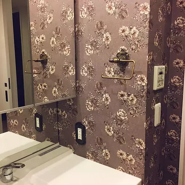 「大人可愛く♡ボタニカル・フローラル柄を取り入れたインテリア」の画像