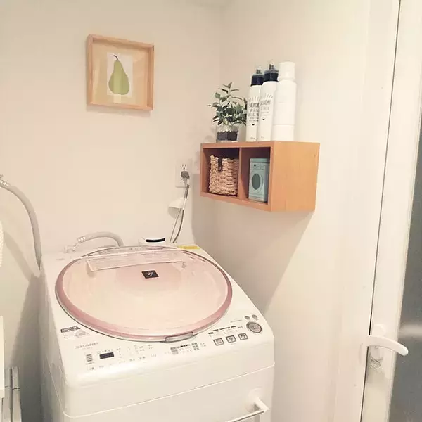 「サッと出せるから家事モチベも上がる♡みんなの洗剤収納アイディア」の画像