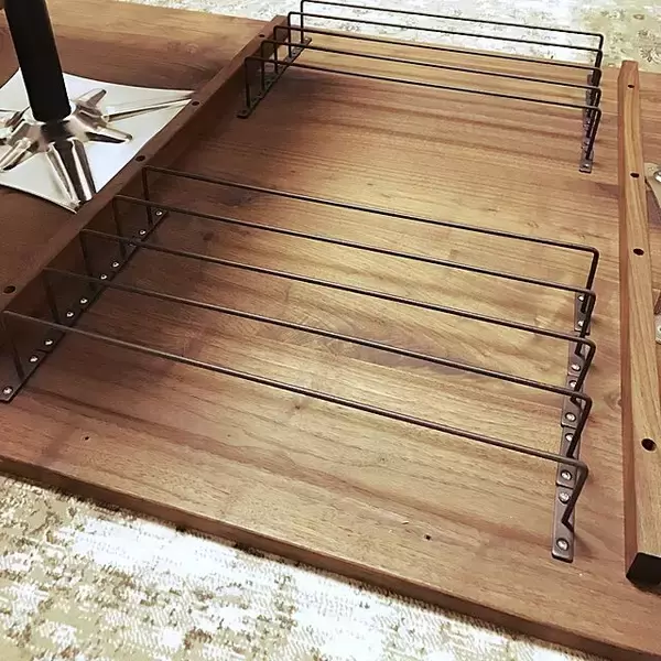 「置きやすさも使いやすさも思いどおりに♪勉強机＆作業机のDIY実例集」の画像