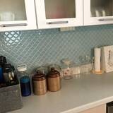 「見た目も機能性も両方叶えられる☆DIYでタイルを取り入れたキッチン特集」の画像5