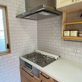 「見た目も機能性も両方叶えられる☆DIYでタイルを取り入れたキッチン特集」の画像2