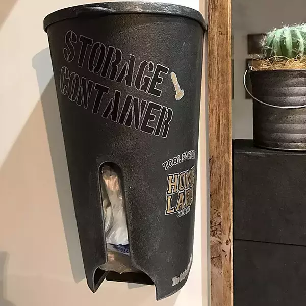 「小物から家具まで☆アイアン風ペイントでどんなものも生まれ変わる」の画像