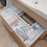 「小物もドライヤーもおまかせ☆ヘアケアアイテムの賢い収納術」の画像1