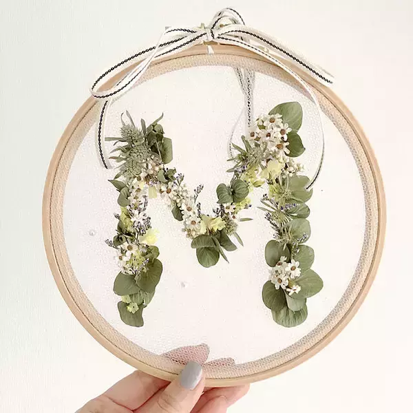 「実は手作りの材料としても使える☆刺繍枠を使ったハンドメイド作品」の画像
