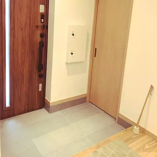 「これからの家づくりに！あると便利な宅配ボックスのある暮らし」の画像