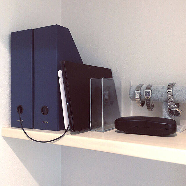 定位置決めてコードもすっきり♪スマートな充電スペースの作り方