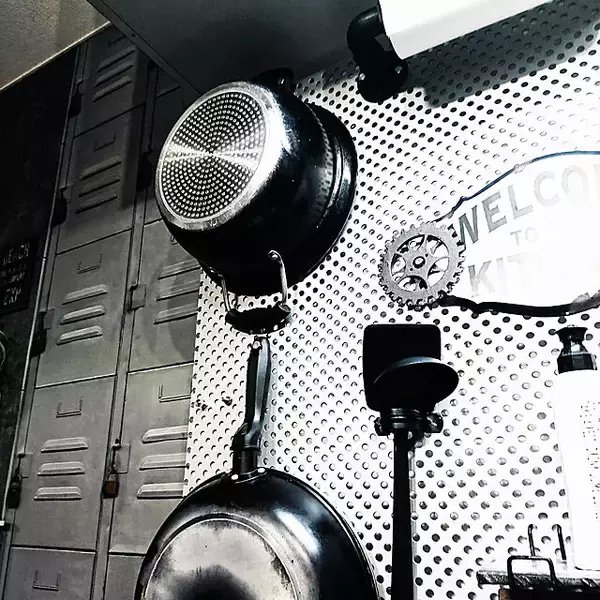 「みんなのテクを教えて！かさばる鍋収納に便利なアイテム＆アイデア」の画像