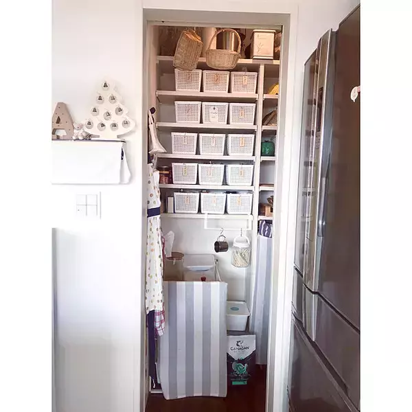 「キッチン整理は100均にお任せ！使い勝手も抜群の収納アイディアをチェック」の画像