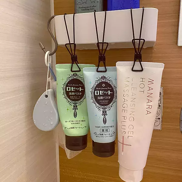 「少しの工夫で快適さアップ！セリアで見つけたお風呂グッズ」の画像