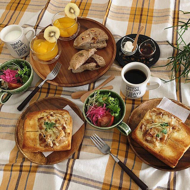 ノスタルジックな空間作りに☆チェック柄を取り入れたインテリア