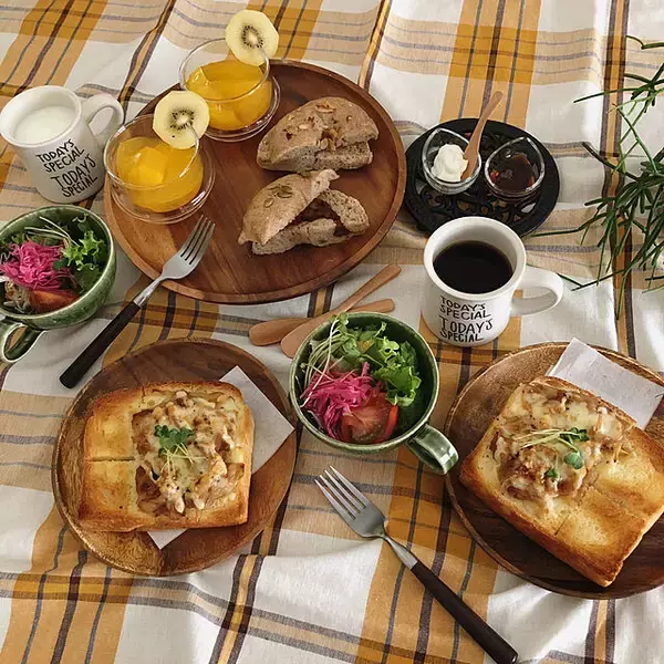 「ノスタルジックな空間作りに☆チェック柄を取り入れたインテリア」の画像