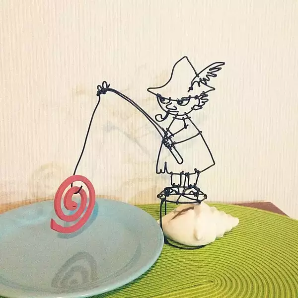 「ワイヤーがインテリアになる！自分好みに作るワイヤークラフト10選」の画像