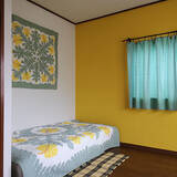 「お部屋がパッと華やぐ！暖色系を取り入れたコーディネート実例」の画像3