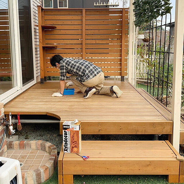 自慢のウッドデッキだからこそ！キレイをキープできるメンテナンスアイデア