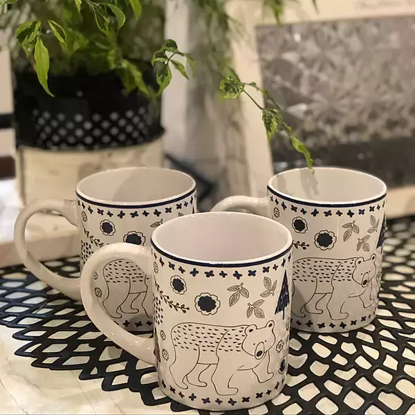 「おうちカフェが楽しくなる♪セリアで選んだお気に入りのマグカップ10選」の画像