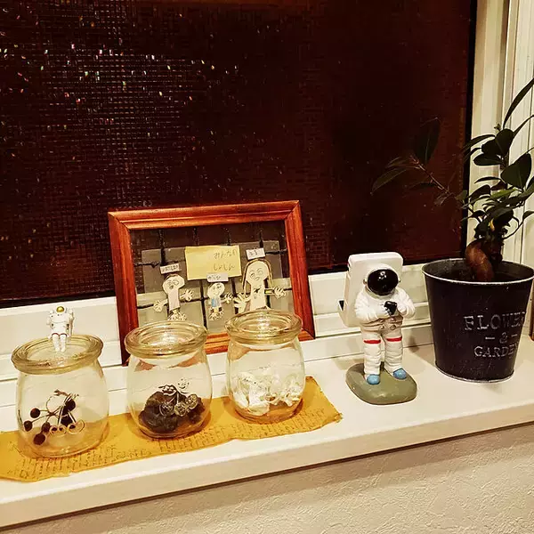 「広い世界に想いをはせて♪宇宙を感じるインテリアの実例10選」の画像