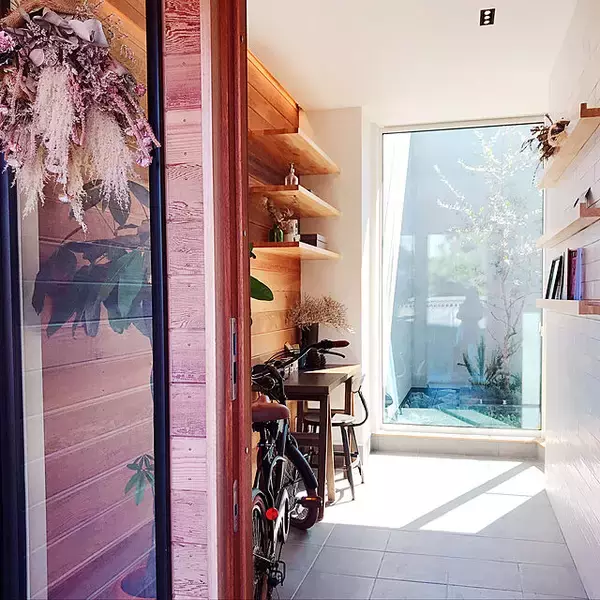 「暮らしにゆとりが生まれる♪多目的に使える広い玄関土間のあるお家」の画像