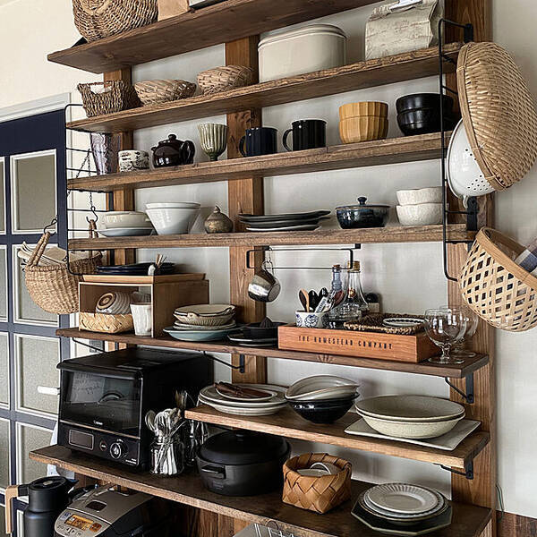 アイディアしだいでこんな仕舞い方も 食器棚を使わない食器収納術 21年7月8日 エキサイトニュース