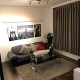 「壁や天井の可能性がもっと広がる！ピクチャーレールのあるインテリア」の画像2