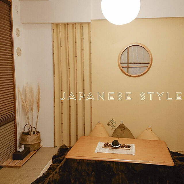 メリハリがあって印象的♡イエローの壁があるお部屋