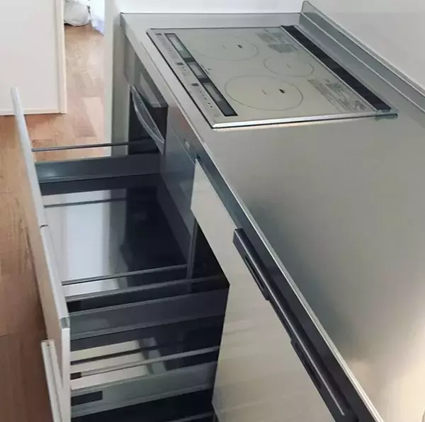 「「使い勝手良く導く、ギミックの詰まったメリハリのあるアイランドキッチン」 by sakko_sumaiさん」の画像