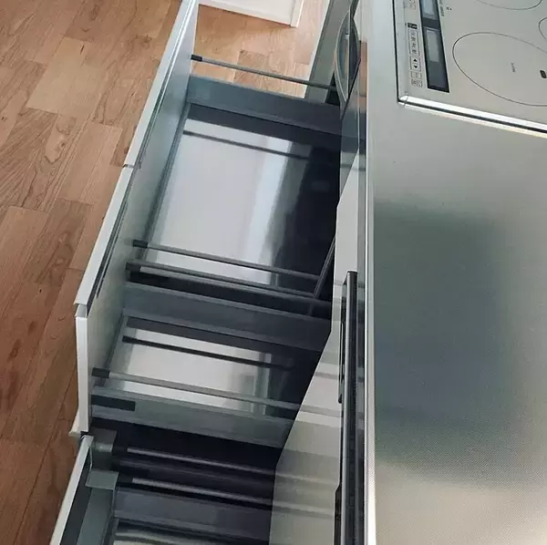 「「使い勝手良く導く、ギミックの詰まったメリハリのあるアイランドキッチン」 by sakko_sumaiさん」の画像