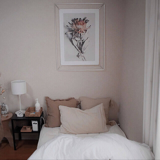 「25ｍ2。しっとりと心地よい、シンプルに雰囲気で魅せる海外風のお部屋」 by saya.mさん