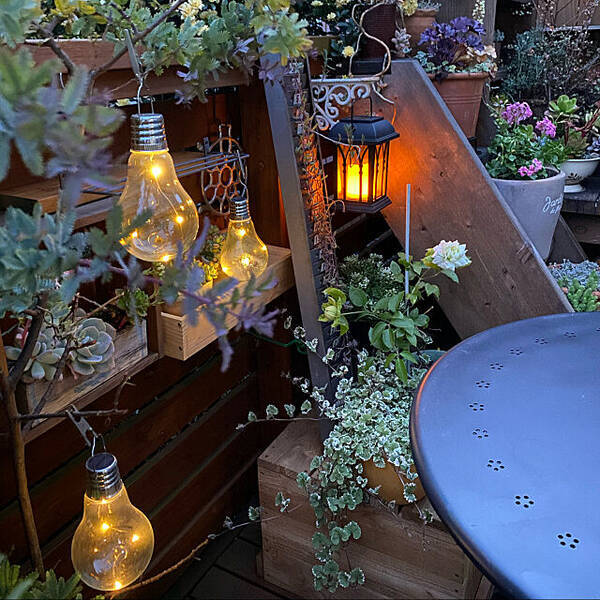 光で幻想的な空間を演出 お庭をグレードアップさせるガーデンライト10選 21年2月18日 エキサイトニュース 光で幻想的な空間を演出 お庭をグレードアップさせるガーデンライト10選 21年2月18日 エキサイトニュース