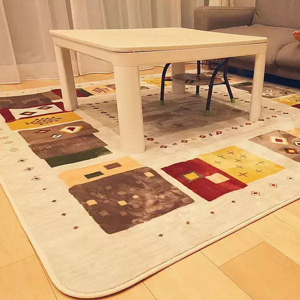 「快適で落ち着いた空間に♡ニトリのラグでつくる、くつろぎのお部屋」の画像