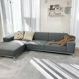 「快適で落ち着いた空間に♡ニトリのラグでつくる、くつろぎのお部屋」の画像3