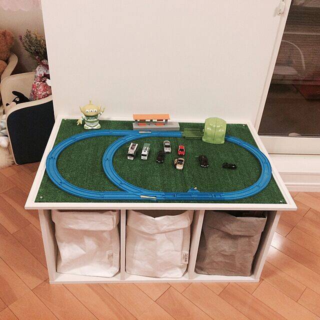 家にあったらきっと楽しい♪プレイテーブルをDIYしてみませんか？