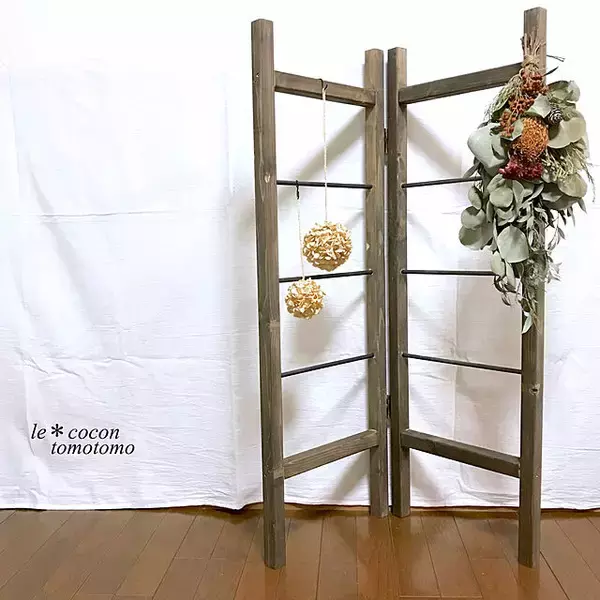 「ディスプレイに大活躍！ラダーDIYでお部屋をアレンジ」の画像