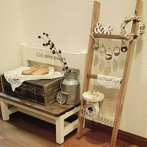 「ディスプレイに大活躍！ラダーDIYでお部屋をアレンジ」の画像