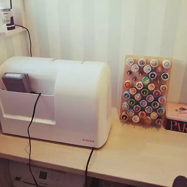 「使いやすくて作業がはかどる♪あこがれのミシン作業スペース」の画像