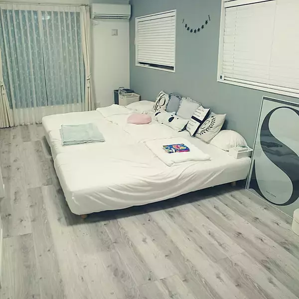 「ナチュラルで木の落ち着きを感じられる！ホワイトオークの床10選」の画像