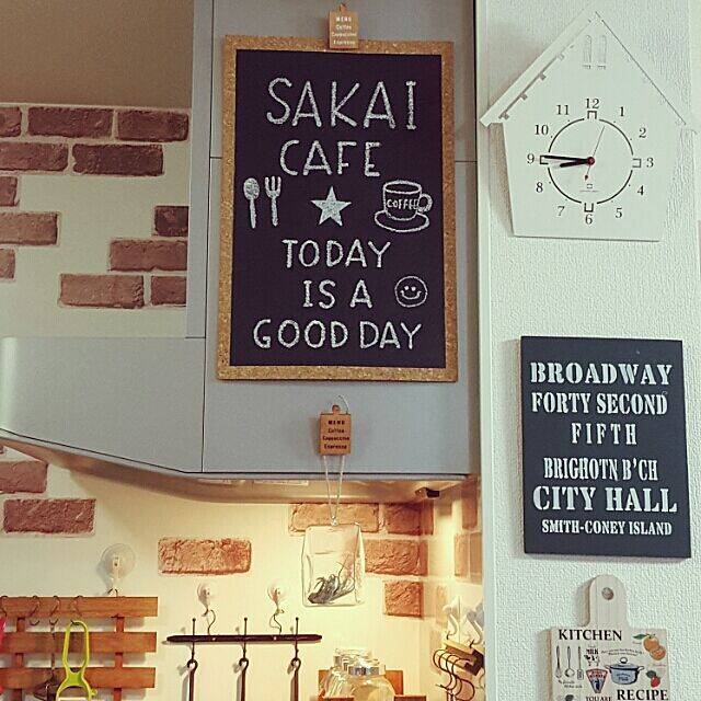 実はこんなに機能的で使えるんです！コルクマットのメリットと活用アイデア