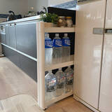 「小さなすき間も上手に活用すれば立派な収納スペースに♪すき間収納の実例集」の画像9