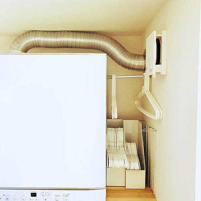 小さなすき間も上手に活用すれば立派な収納スペースに♪すき間収納の実例集