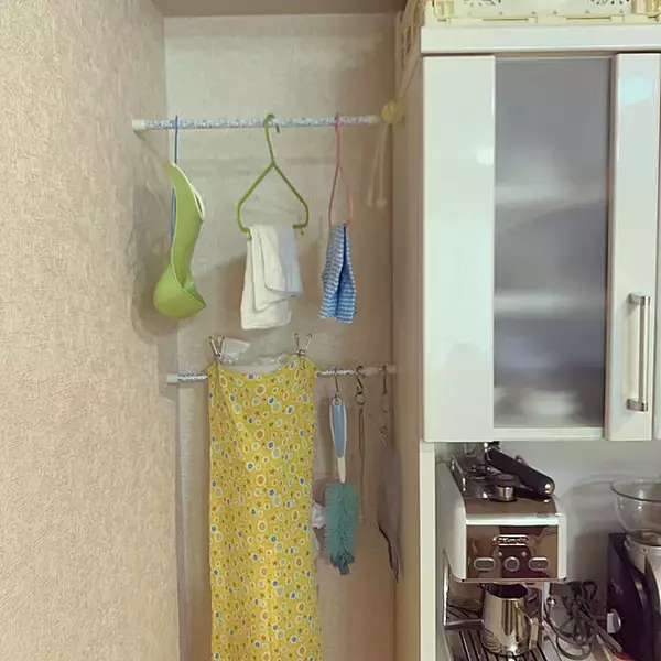 「小さなすき間も上手に活用すれば立派な収納スペースに♪すき間収納の実例集」の画像