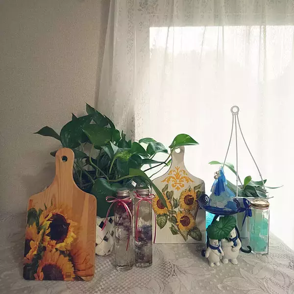 「お部屋のあれこれをイメージチェンジする！デコパージュのアレンジアイデア」の画像