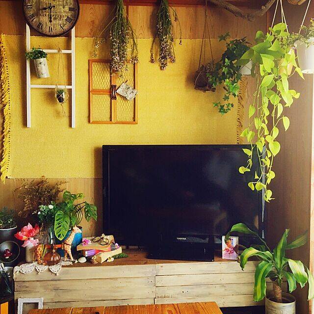 省スペースでお部屋をグッとセンスアップ！ラダーラックの活用方法