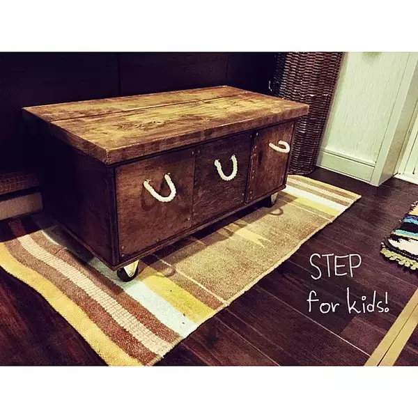 「欲しいのはこれ！自分の体形や用途にピッタリのDIYスツールの実例10選」の画像