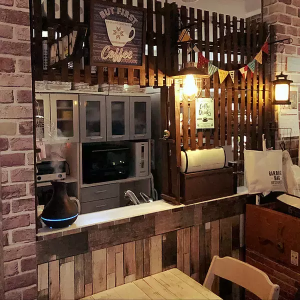「おうちにいながらほっこりティータイム♡カフェ風インテリアの魅力」の画像